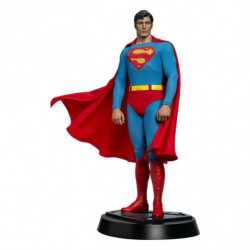 Superman Premium Format...