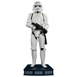 Star Wars Life-Size Statue...