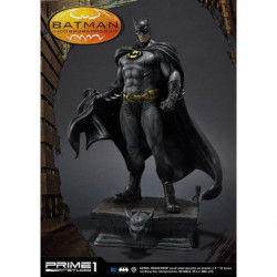 Batman Arkham Knight Statue...